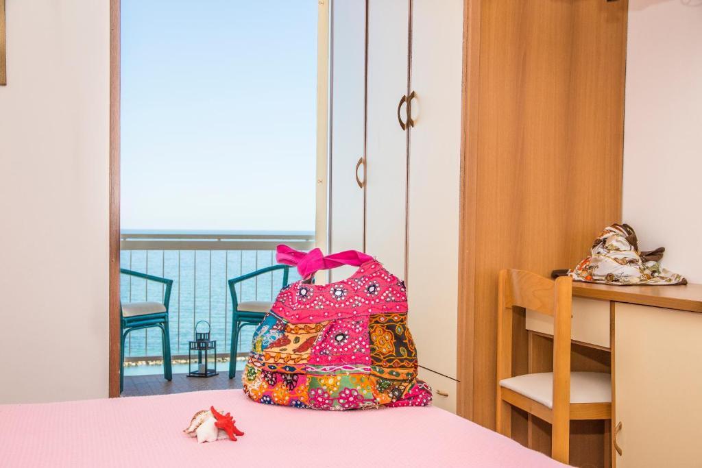 Hotel Adler Gabicce Mare Room photo