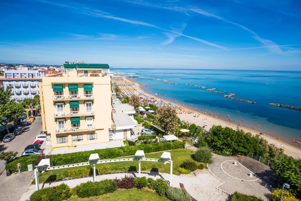 Hotel Adler Gabicce Mare Exterior photo